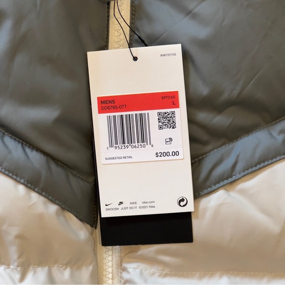 NIKE SPORTSWEAR STORM-FIT WINDRUNNER ZIP-UP DOWN JACKET DD6795 - Picture 10 of 12